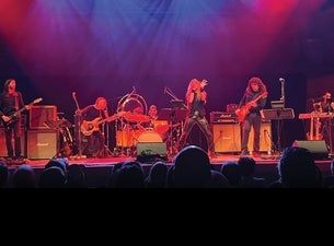 Classic Albums Live performs The Dark Side of the Moon